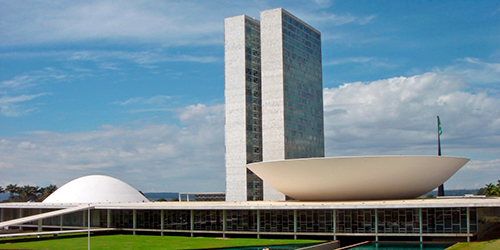 Outra vez: Mesa da Câmara devolve Reforma Sindical (PEC 171) por insuficiência de assinaturas